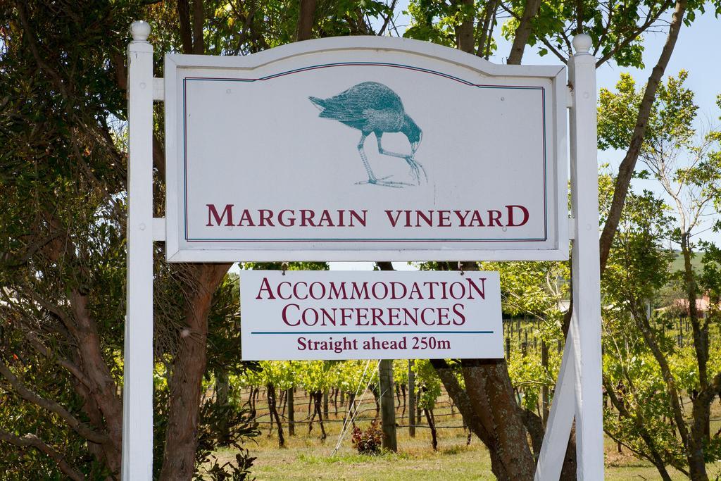 Margrain Vineyard Villas Martinborough Exterior foto